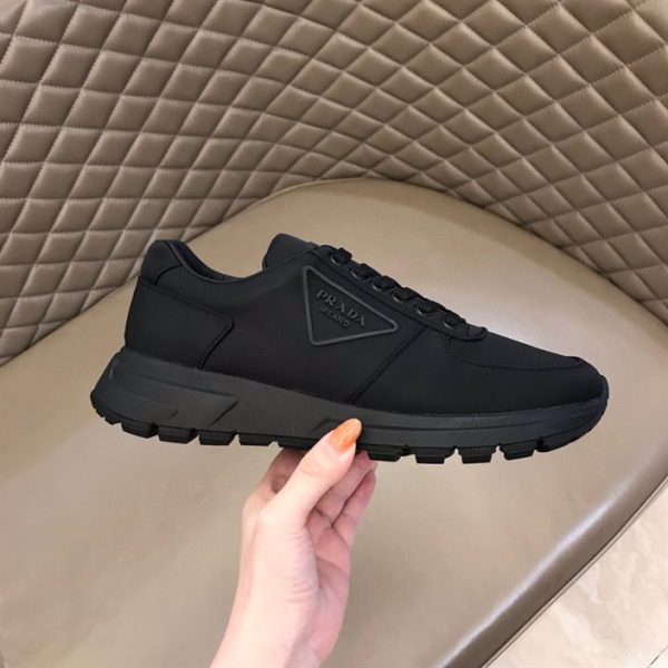 Prada PRAX 01 Sneakers - PS15