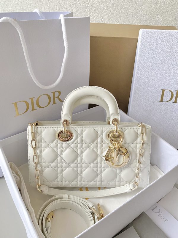  Dior Medium Lady D-Joy Bags - DH09