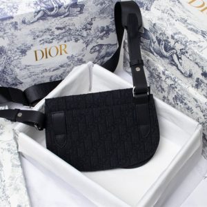 Dior Saddle Pouch - DM03