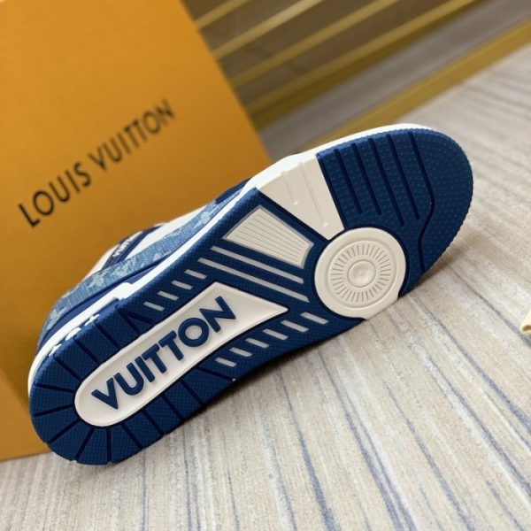 Louis Vuitton Trainer Sneakers - LS01