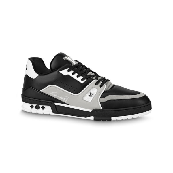 Louis Vuitton Trainer Sneakers - LS02