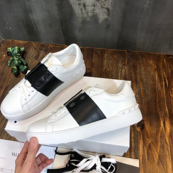 Valentino Garavani Open Calfskin Sneaker - VS05