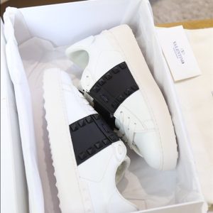 Valentino Garavani Rockstud Untitled Sneaker - VS04