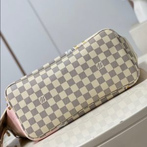 Louis Vuitton Neverfull MM Damier Azur Tote Bags - L07