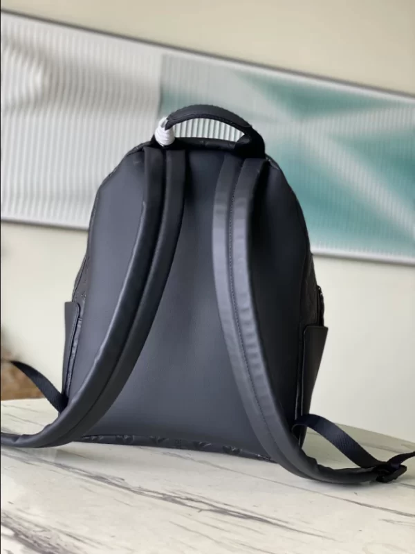 Louis Vuitton Discovery Backpack - LP02