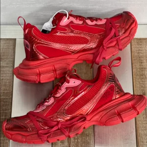 Balenciaga Men's 3XL Sneaker In Red - GS39