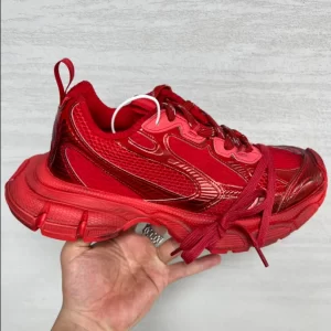 Balenciaga Men's 3XL Sneaker In Red - GS39