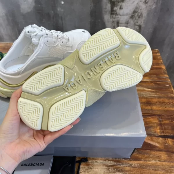 Balenciaga Triple S Mule in White - GS54