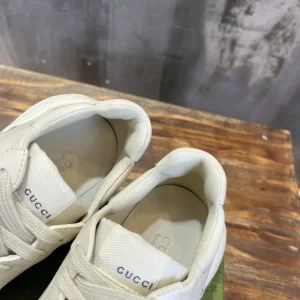 Gucci Rhyton Sneakers In Ivory - CS19