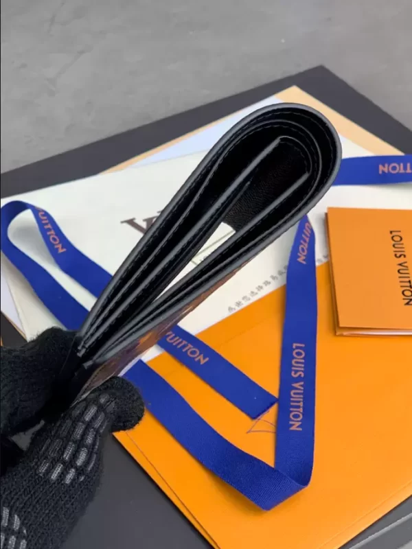 LV x YK Multiple Wallet - LW02