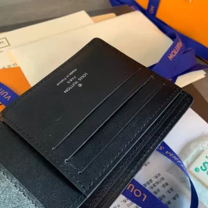 Louis Vuitton Multiple Wallet - LW07