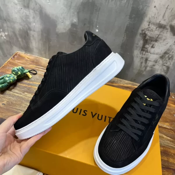 Louis Vuitton Beverly Hills Sneaker - LS75