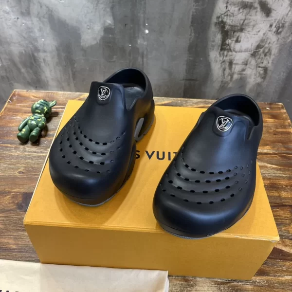 Louis Vuitton Shark Clog - SL13