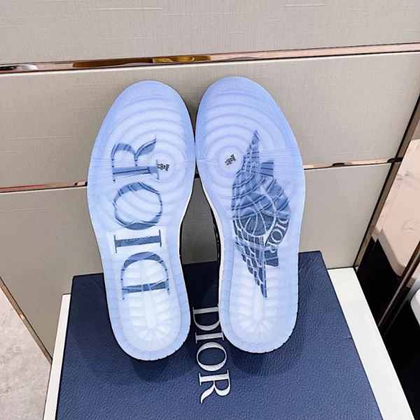 Dior x Air Jordan 1 Low Sneakers - DS51