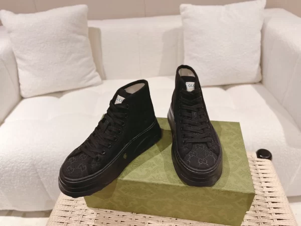 Gucci High-Top Sneaker - CS41