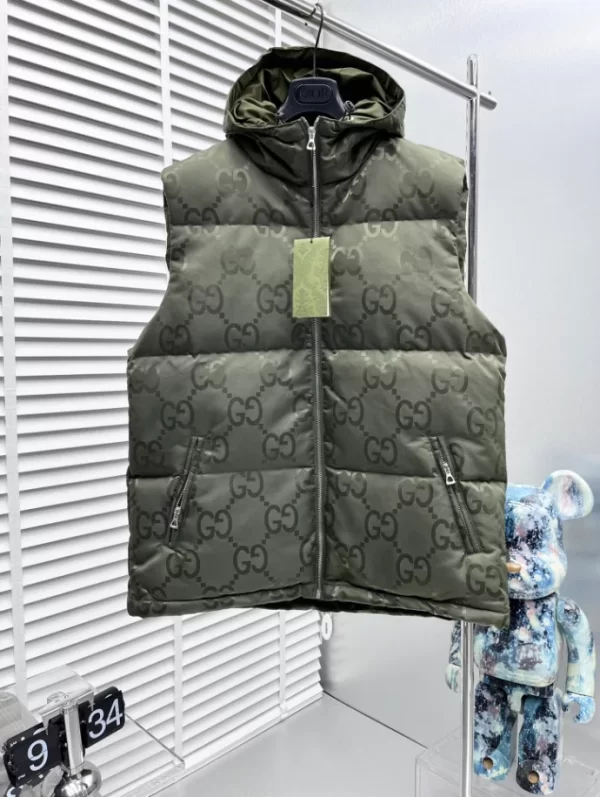 Gucci Jumbo GG Canvas Down Vest - GK07