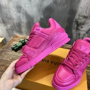 Louis Vuitton Trainer Sneakers - LS89