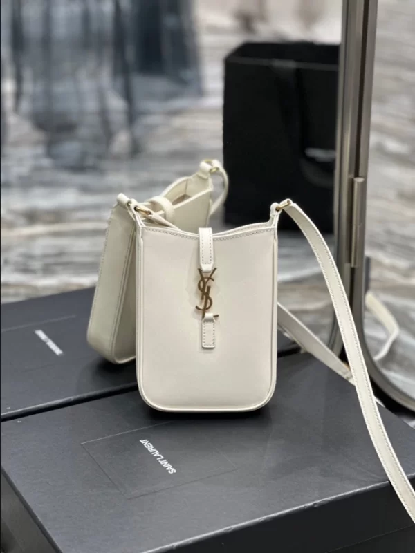 Saint Laurent LE 5 À 7 Vertical in Smooth Leather Bag - YSL11