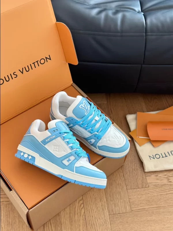 Louis Vuitton Trainer Sneakers - LS96