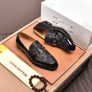 Louis Vuitton Loafer - LL16