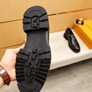 Louis Vuitton Loafer - LL32