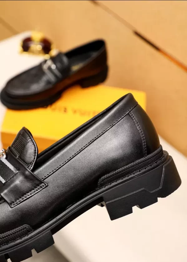 Louis Vuitton Loafer - LL34