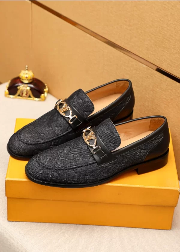 Louis Vuitton Major Loafer - LL08