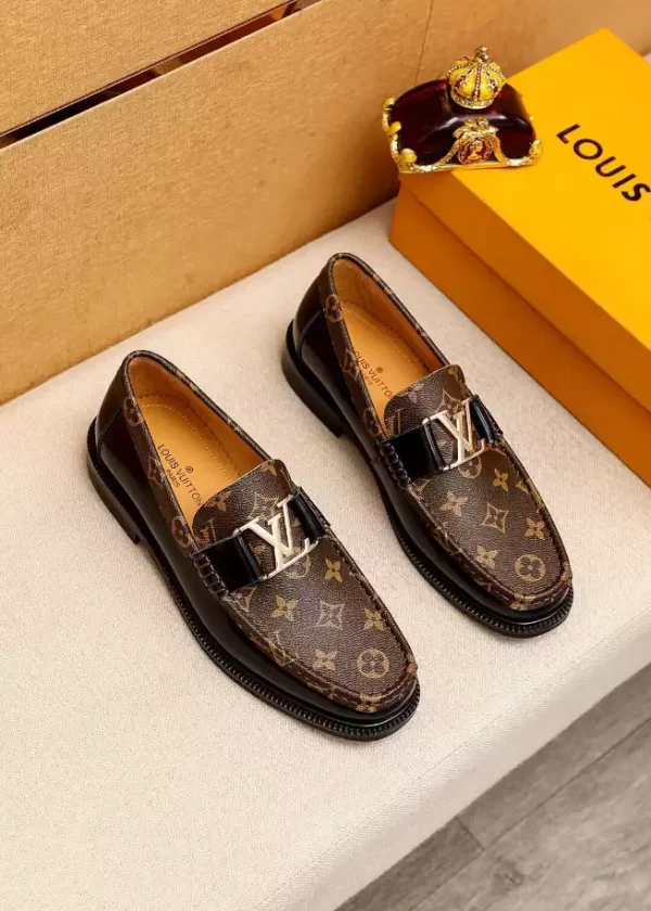 Louis Vuitton Louis Loafer - LL11