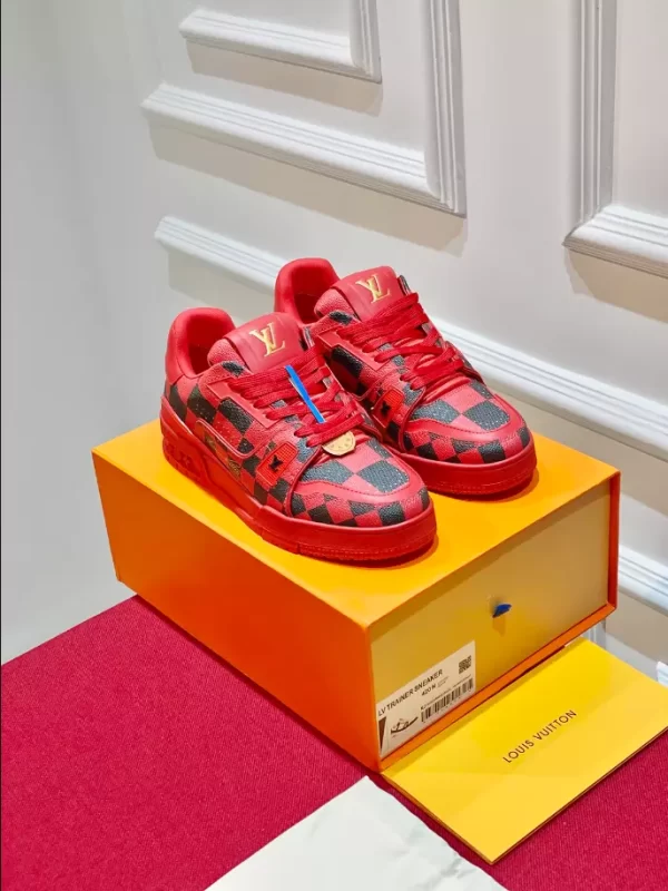 Louis Vuitton Trainer Sneakers In Red - LS102