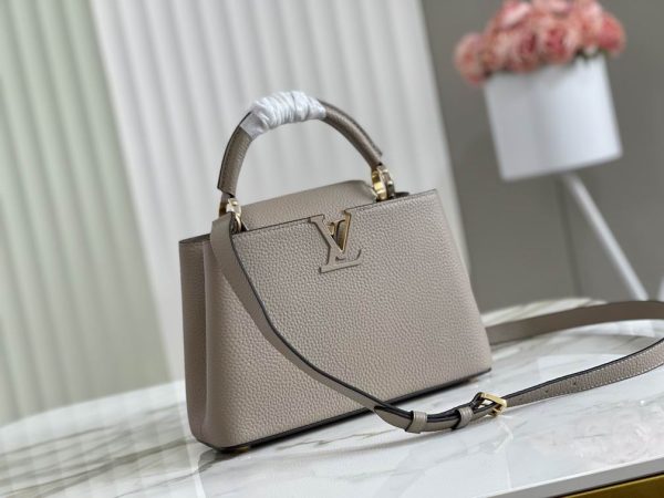 LV Capucines BB Taurillon Leather Handbag - LH45