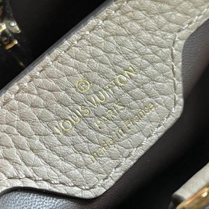 LV Capucines BB Taurillon Leather Handbag - LH45