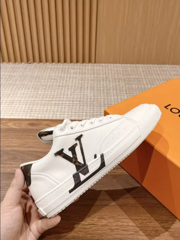 Louis Vuitton Charlie Sneaker - LS142