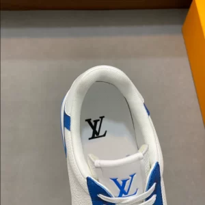 Louis Vuitton Rivoli Sneaker - LS144