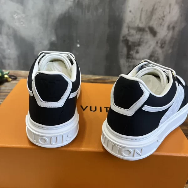 Louis Vuitton Time Out Sneaker - LS137