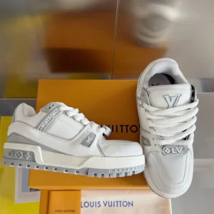 Louis Vuitton Trainer Maxi Sneaker - LS132