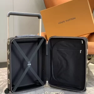 Louis Vuitton Horizon 55 - LD11