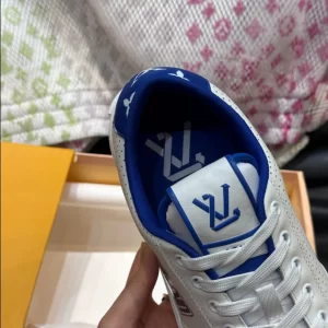 Louis Vuitton Charlie Sneaker - LS162