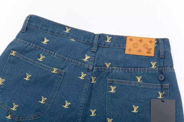 Louis Vuitton Embroidered Signature Denim Shorts - SSL30