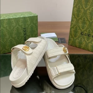 Gucci Sandal with Buckles - SG16