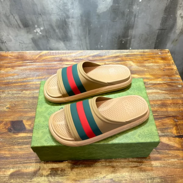 Gucci Web Slide Sandal - SG03