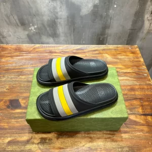 Gucci Web Slide Sandal - SG04