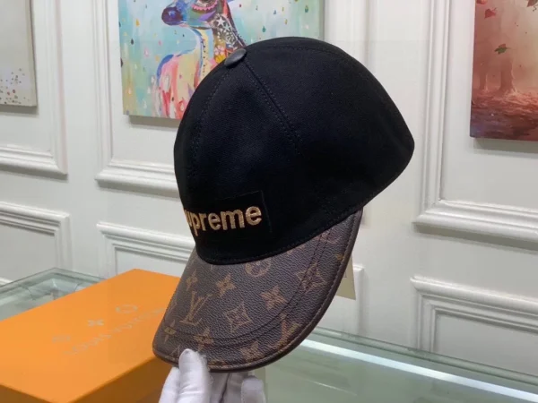 Louis Vuitton Cap - LCH28