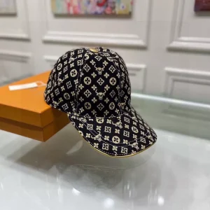 Louis Vuitton Cap - LCH40