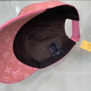 Louis Vuitton Cap - LCH42