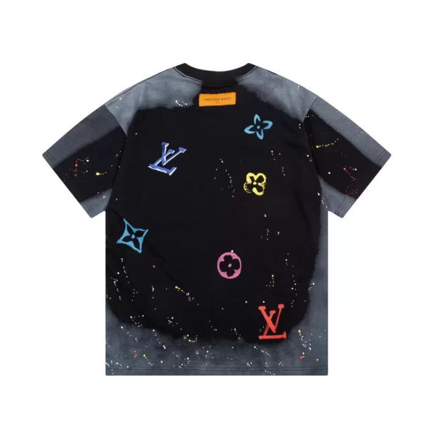 Louis Vuitton T-shirt - LT76