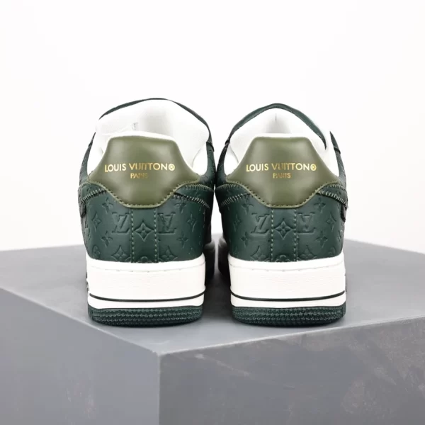 Louis Vuitton x Nike Air Force 1 Low Sneaker - LS182