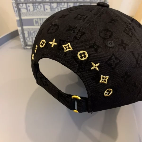 Louis Vuitton Cap - LCH29