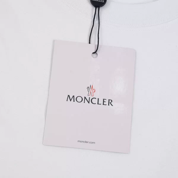 Moncler Logo T-Shirt - MT01