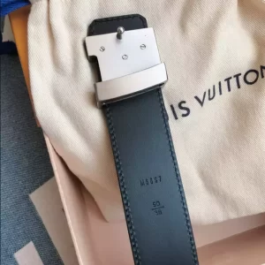 Louis Vuitton Belt - LB33