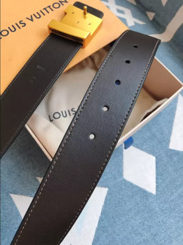 Louis Vuitton Belt - LB34